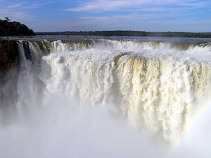 Garganta del Diablo, Iguazú Falls, Brazil-Argentina. Author and Copyright Marco Ramerini