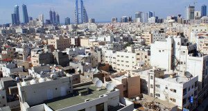 麥納麥，巴林. Author Jacobs - Creative Bees