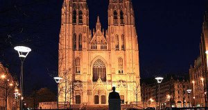 Katedrála svatého Michala a svatého Gudula, Brusel, Belgie. Author  Karelj