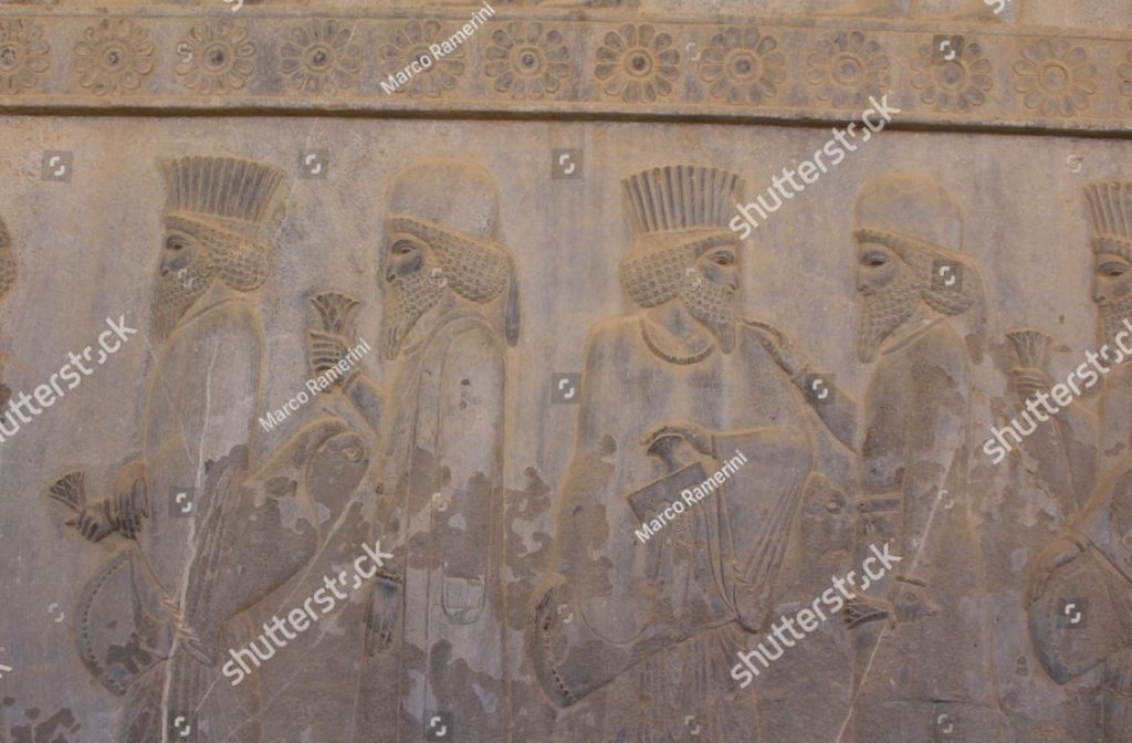 Persepolis, Iran. Ein Flachrelief der Apadana. Ruinen der zeremoniellen Hauptstadt des Persischen Reiches (Achämenidenreich). Autor und Copyright Marco Ramerini.